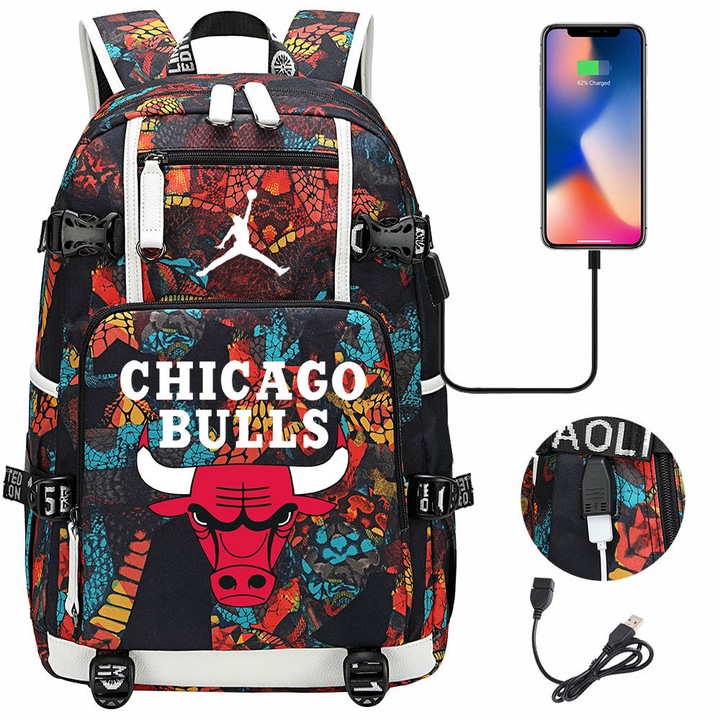 Jordan, rucsac textil (poliester) pentru laptop imprimat snake camo cu logo Chicago Bulls, USB pentru incarcare externa, rezistent la apa, mare, multicolor