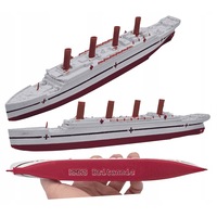 Model de colectie nava HMHS Britannic, replica imprimata 3D detaliata, alb/rosu