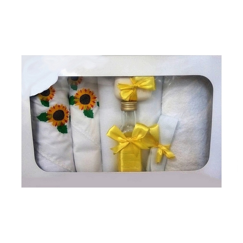 Trusou pentru botez, 7 piese, brodat cu figurina, Floarea soarelui, Little Angel, galben