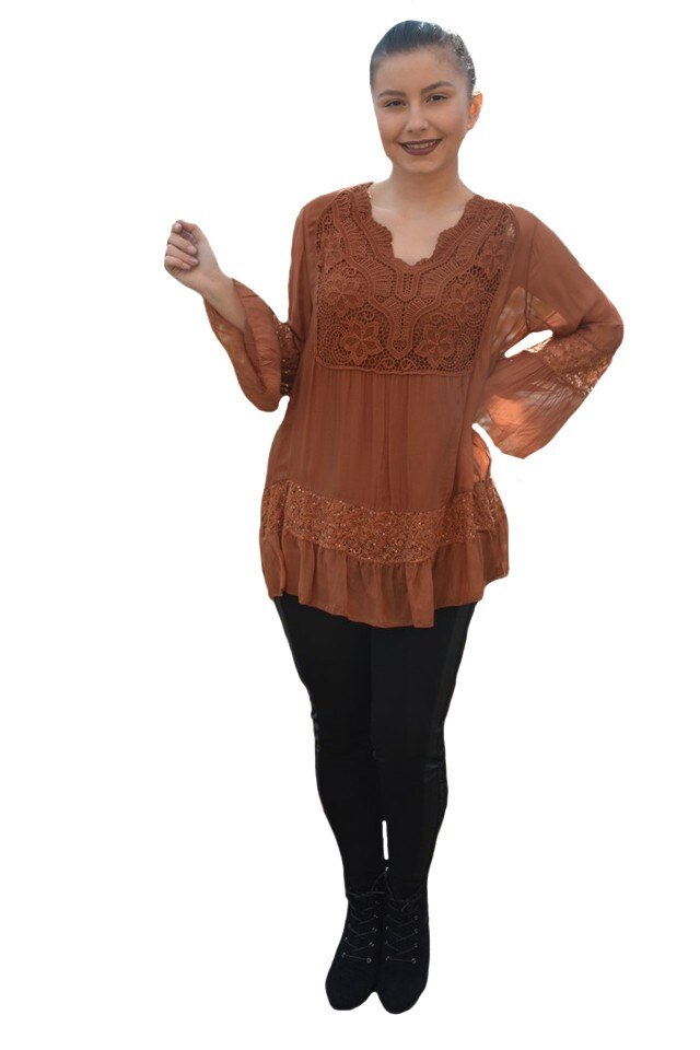 Bluza Amalia cu insertii de broderie si decolteu in V ,D&J Exclusive, Maro