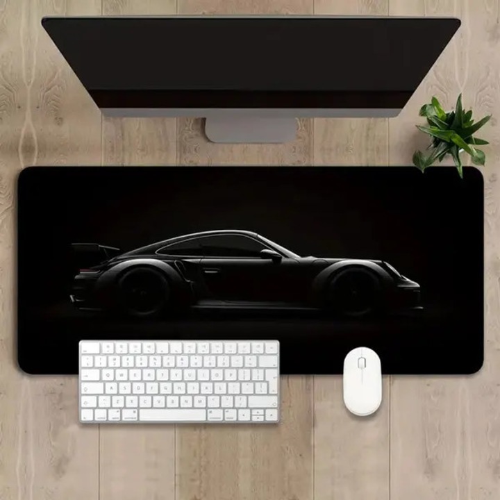 Mousepad gaming extra-large 40 x 90 cm VITERRA.4-25CDCJ-K0232-260830-3280, design masina sport, negru mat, baza cauciuc antiderapant