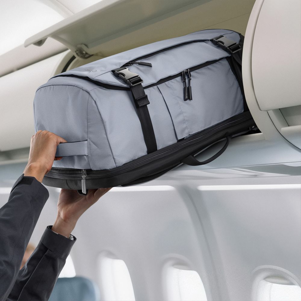 Rucsac pentru calatorii Tech-Protect Defender S70 compatibil cu laptopuri de pana la 16 inch, 40 x 30 x 20 cm, 24L, Gri
