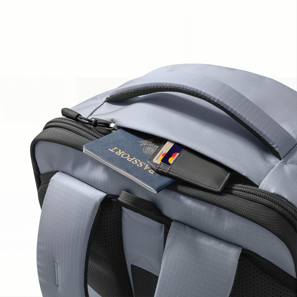 Rucsac pentru calatorii Tech-Protect Defender S70 compatibil cu laptopuri de pana la 16 inch, 40 x 30 x 20 cm, 24L, Gri