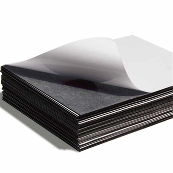 Foi magnetice autoadezive, 10x15 cm, grosime 0,4 mm, 100 bucati Foi magnetice autoadezive, 10x15 cm, grosime 0,4 mm, 100 bucati