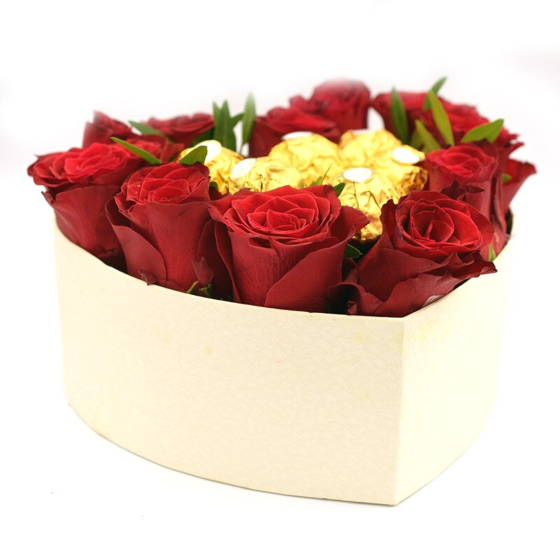 Aranjament floral cu Ferrero