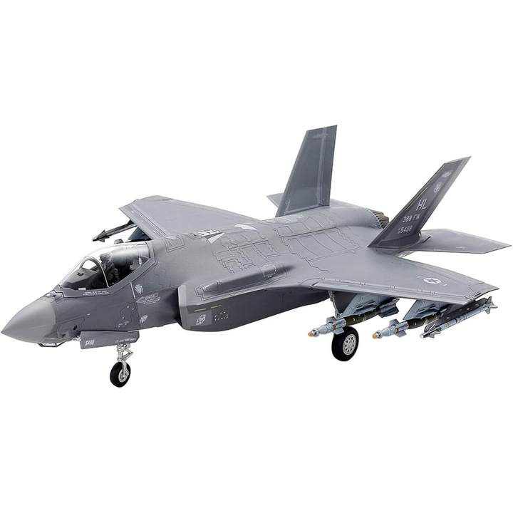 Модел за сглобяване Tamiya F-35A Lightning II 1:72 - Пластмасов комплект
