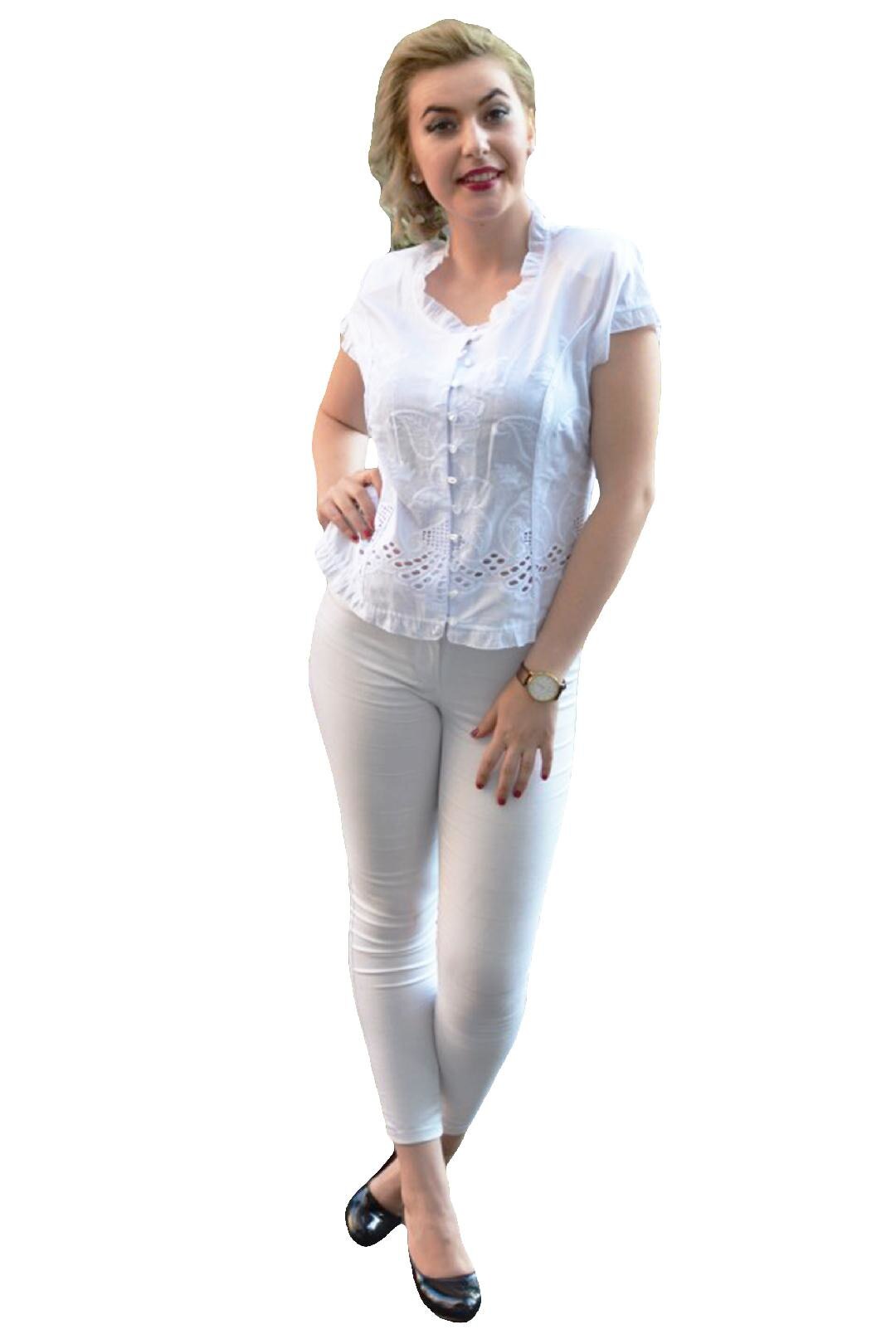 Camasa brodata cu motive florale, D&J Exclusive, Alb