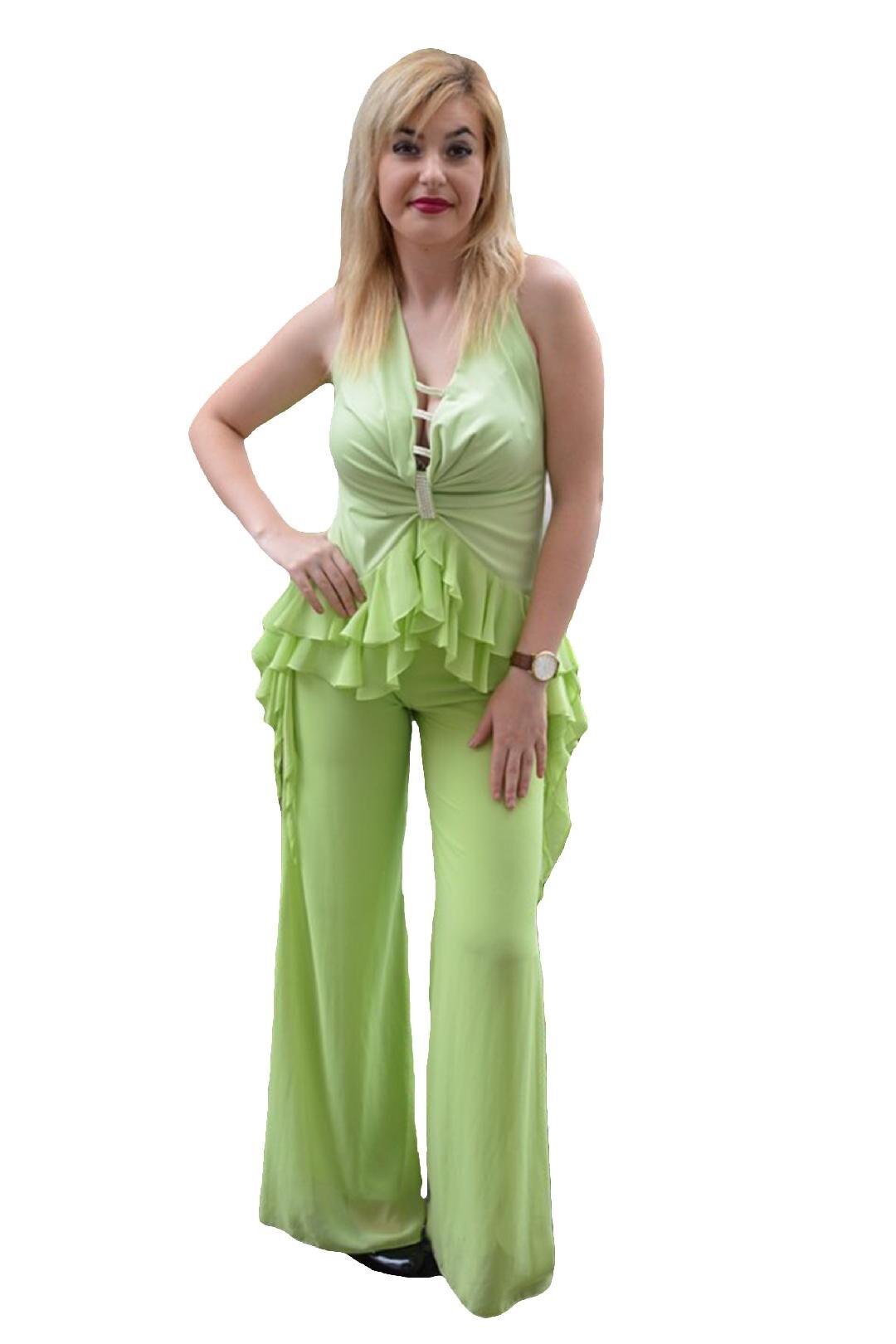 Costum de ocazie cu volanase si strasuri, D&J Exclusive, Verde deschis