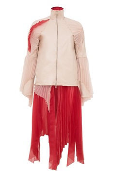 Jacheta cu inspiratie sport realizata din latex nude foarte fin cu aplicatii asimetrice din organza plisata. ATU Body Couture S-INTL Jacheta cu inspiratie sport realizata din latex nude foarte fin cu aplicatii asimetrice din organza plisata. ATU Body Couture S-INTL