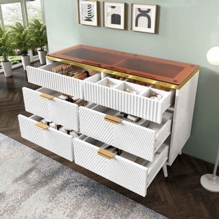 Comoda Corenia QRE-2015041, 6 sertare din bambus, cadru alb cu sertare amber si manere aurii, 90 L, inaltime 68,6 cm