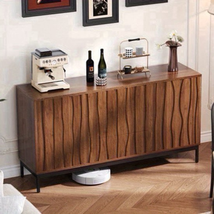 Bufet Corenia QRE-2051792, MDF cu furnir de stejar inchis, 3 sertare si 1 usa, design vintage mid-century, maro inchis, 150 cm
