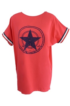 Bluza dama - rosu cu stea pe piept si banda tricolor la maneca - L-XL Bluza dama - rosu cu stea pe piept si banda tricolor la maneca - L-XL