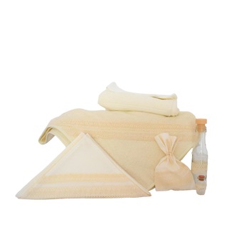 Set botez unicat ivoire 7 piese- Trusou biserica Dantela Ivoire- Odorul Mamei Set botez unicat ivoire 7 piese- Trusou biserica Dantela Ivoire- Odorul Mamei