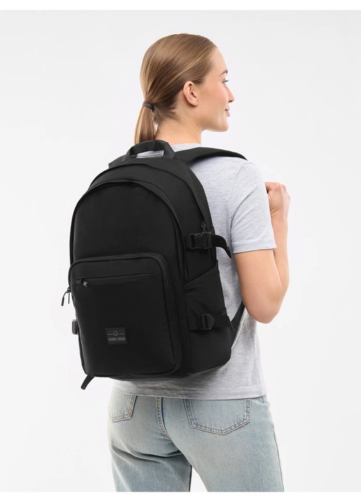 Раница Johnny Urban Lian Черна, 18L, Водоустойчива, Лаптоп 15.6"