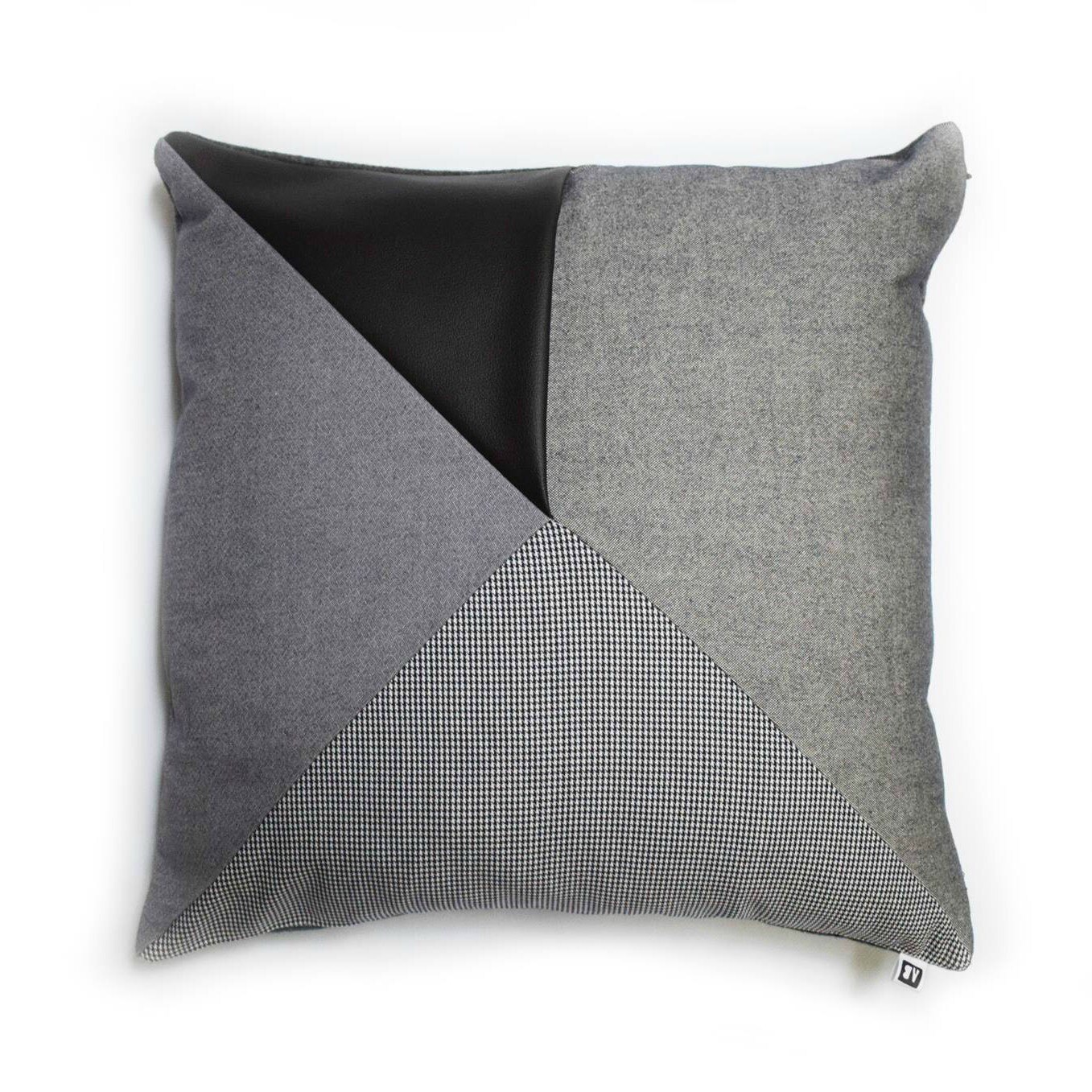 Perna din stofa gri, piele si buzunar multifunctional