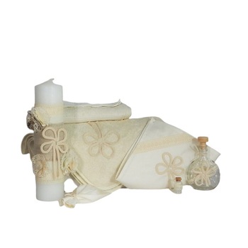 Set ivoire Botez 9 piese -Trusou cu Lumanare Noroc Ivoire, Odorul Mamei Set ivoire Botez 9 piese -Trusou cu Lumanare Noroc Ivoire, Odorul Mamei