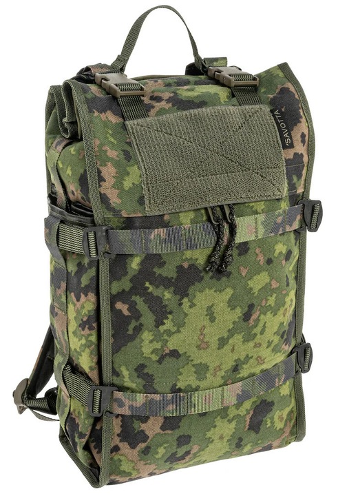 Savotta, раница от Cordura 1000D Kahakka, съвместима с MOLLE/PALS, отделение за хидратиращ резервоар и странични джобове, широк капак с велкро, 15 л, M05 Woodland