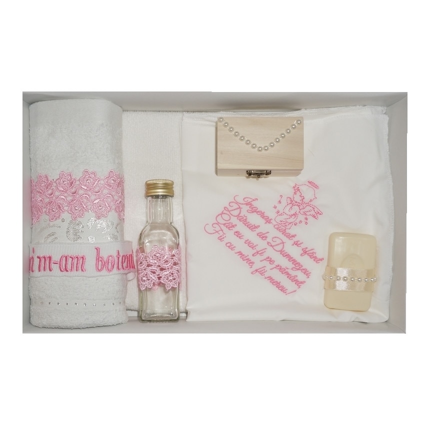 Trusou pentru botez, 7 piese, brodat cu rugaciune si ingeras, Little Angel, roz