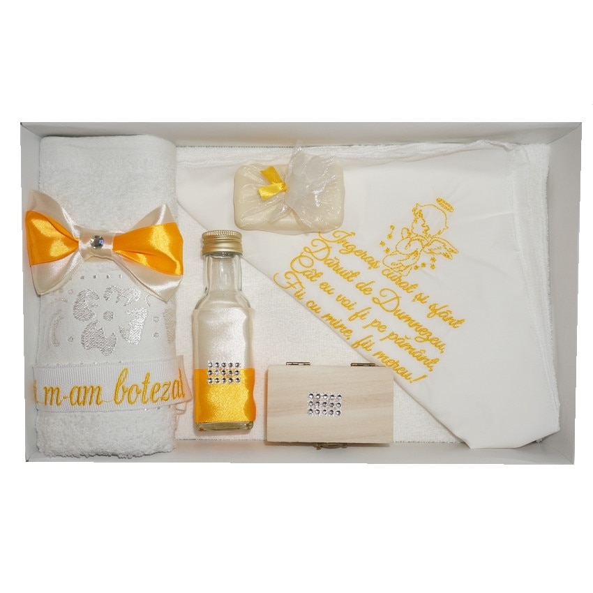 Trusou pentru botez, 7 piese, brodat cu rugaciune si ingeras, Little Angel, galben