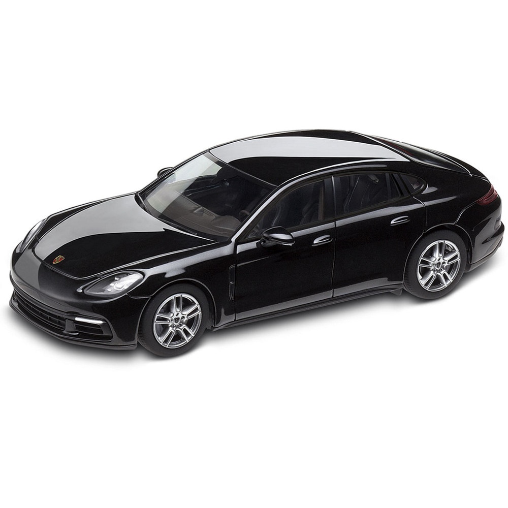 Macheta Auto Porsche Panamera 4 (G2), 1:43, Negru