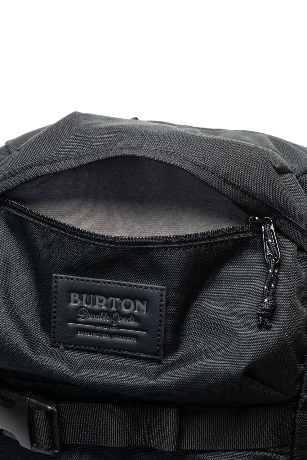 Burton, Rucsac din material textil - 27L, Negru - eMAG.ro Burton, Rucsac din material textil - 27L, Negru - eMAG.ro