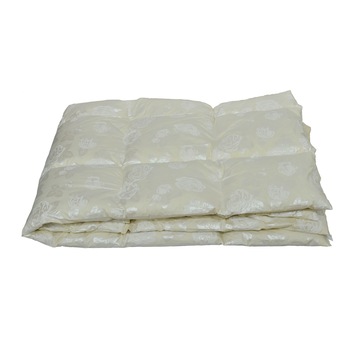 Pilota Pufosul din pene si puf de gasca, 200x200 cm, Galben, Vara Pilota Pufosul din pene si puf de gasca, 200x200 cm, Galben, Vara