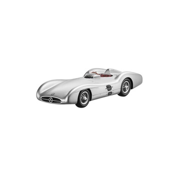 Macheta Auto Mercedes W 196 Stromlinie 1:43, Argintiu Macheta Auto Mercedes W 196 Stromlinie 1:43, Argintiu