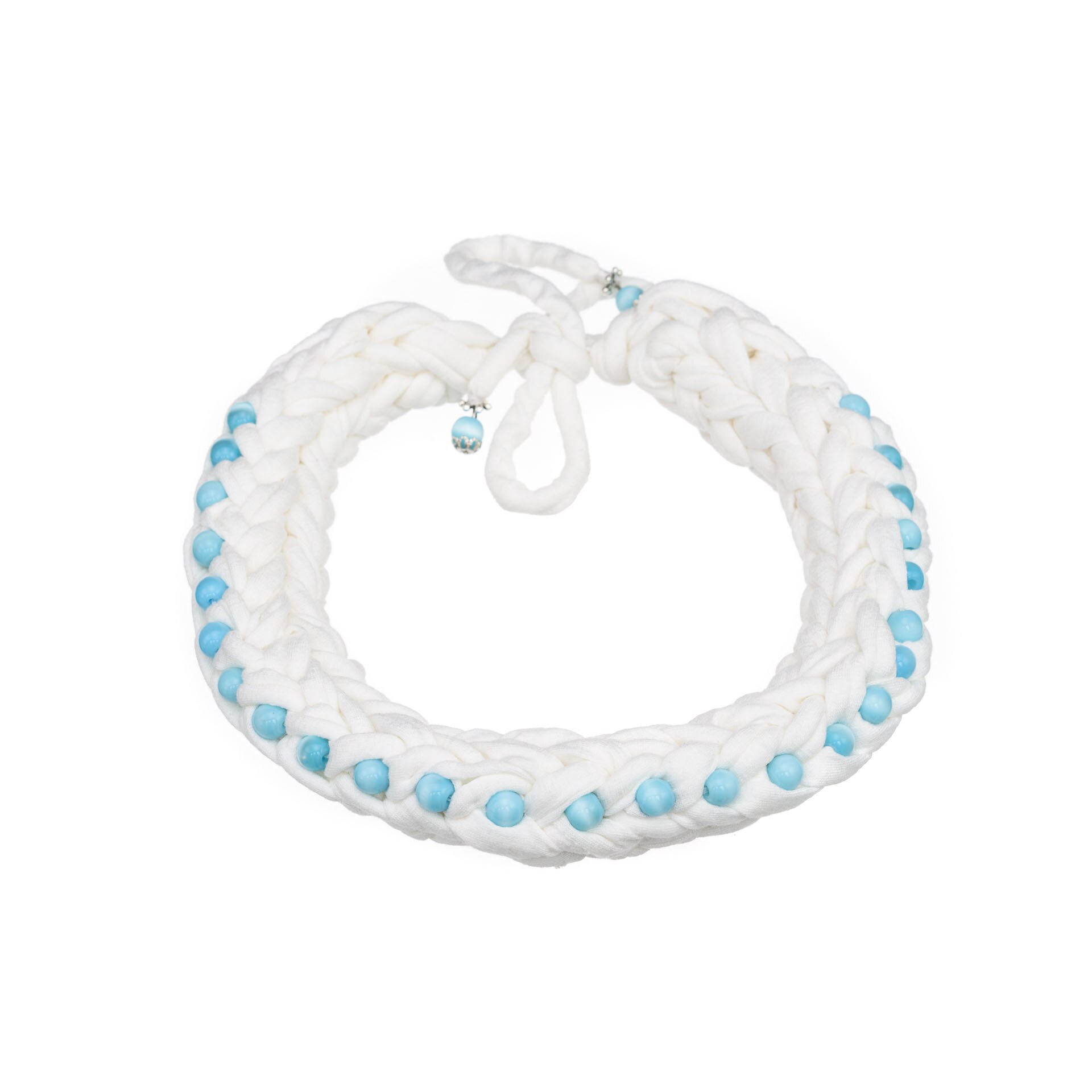 Colier Crosetat Alb Textil Handmade