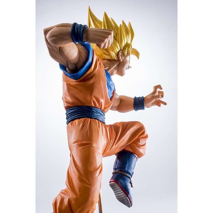 Figurina Son Goku Super Saiyan - Dragon Ball Super Anime - eMAG.ro