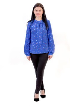 Bluza dama, albastra, marimea 40, cu fundita Bluza dama, albastra, marimea 40, cu fundita