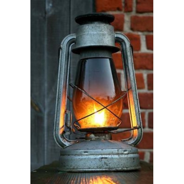 Glowing Vintage Kerosene Lantern Journal: 150 Page Lined Notebook/Diary, Cs Creations (Author)