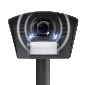 Dispozitiv de alungare a cainilor si pisicilor. senzor de miscare, ultrasunete, lumina, Gardigo Dispozitiv de alungare a cainilor si pisicilor. senzor de miscare, ultrasunete, lumina, Gardigo