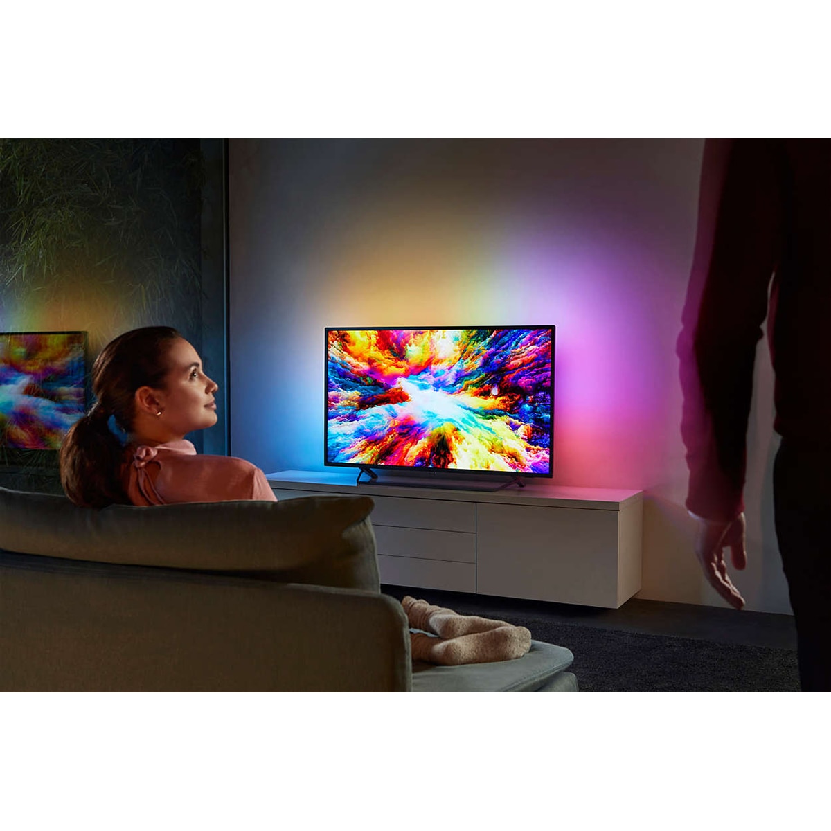 temporary Faroe Islands tense Televizor LED Smart Android Philips, 139 cm, 55PUS7303/12, 4K Ultra HD,  Clasa A+ - eMAG.ro