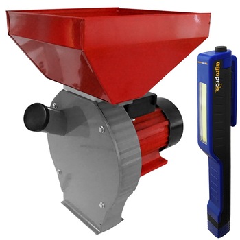 Moara pentru cereale si furaje Blade Tip B 2700 W, motor electric cu bobinaj din cupru masiv 2700 W, 4 tipuri de site + Cadou lanterna LED Magnetica AgroPro Moara pentru cereale si furaje Blade Tip B 2700 W, motor electric cu bobinaj din cupru masiv 2700 W, 4 tipuri de site + Cadou lanterna LED Magnetica AgroPro
