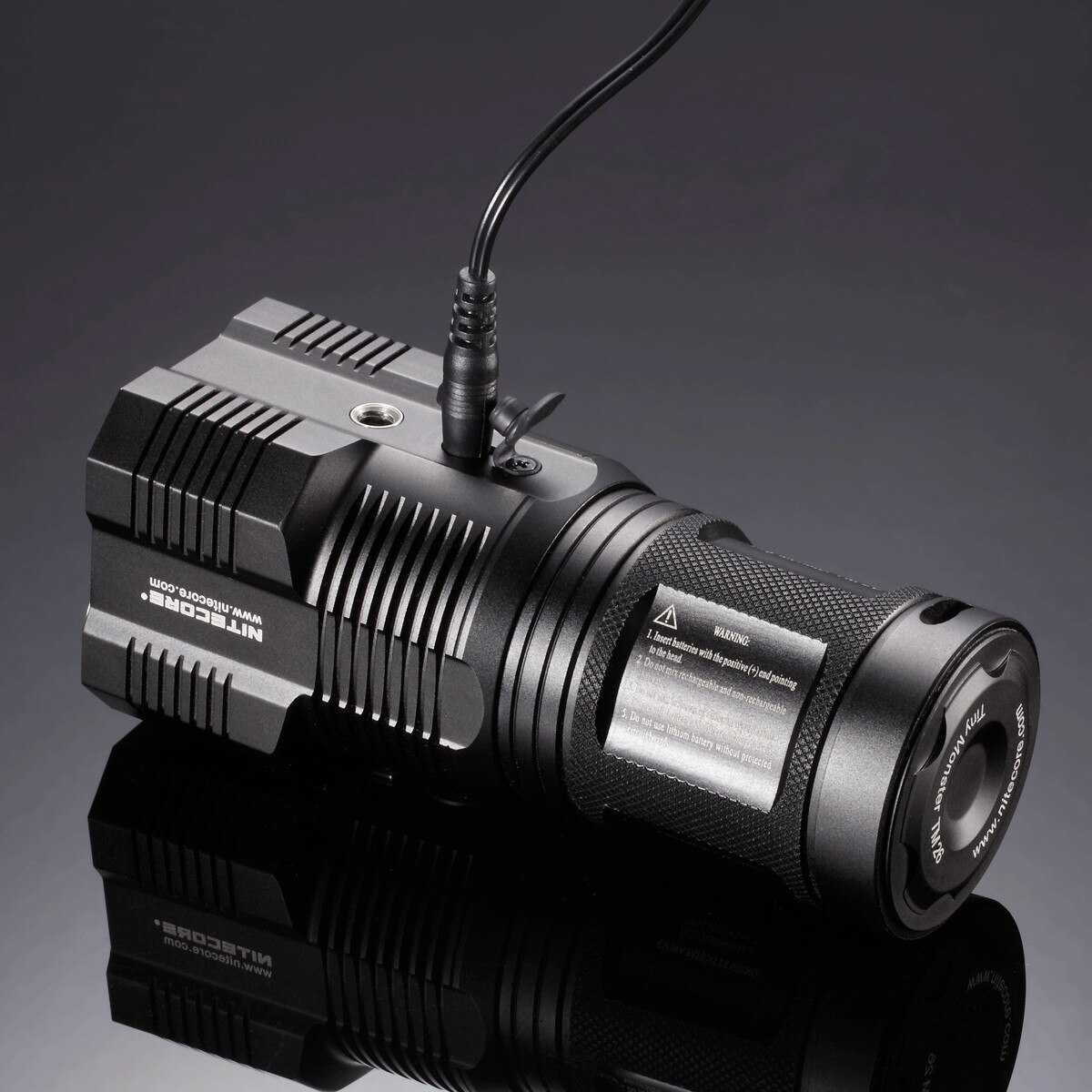 Lanterna Reincarcabila Nitecore TM26, 4000 Lumeni, 454 Metri - eMAG.ro