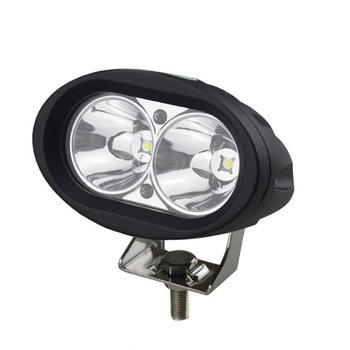 Proiector profesional IDL© LED 20W 12/24V SPOT 30° geam galben Proiector profesional IDL© LED 20W 12/24V SPOT 30° geam galben