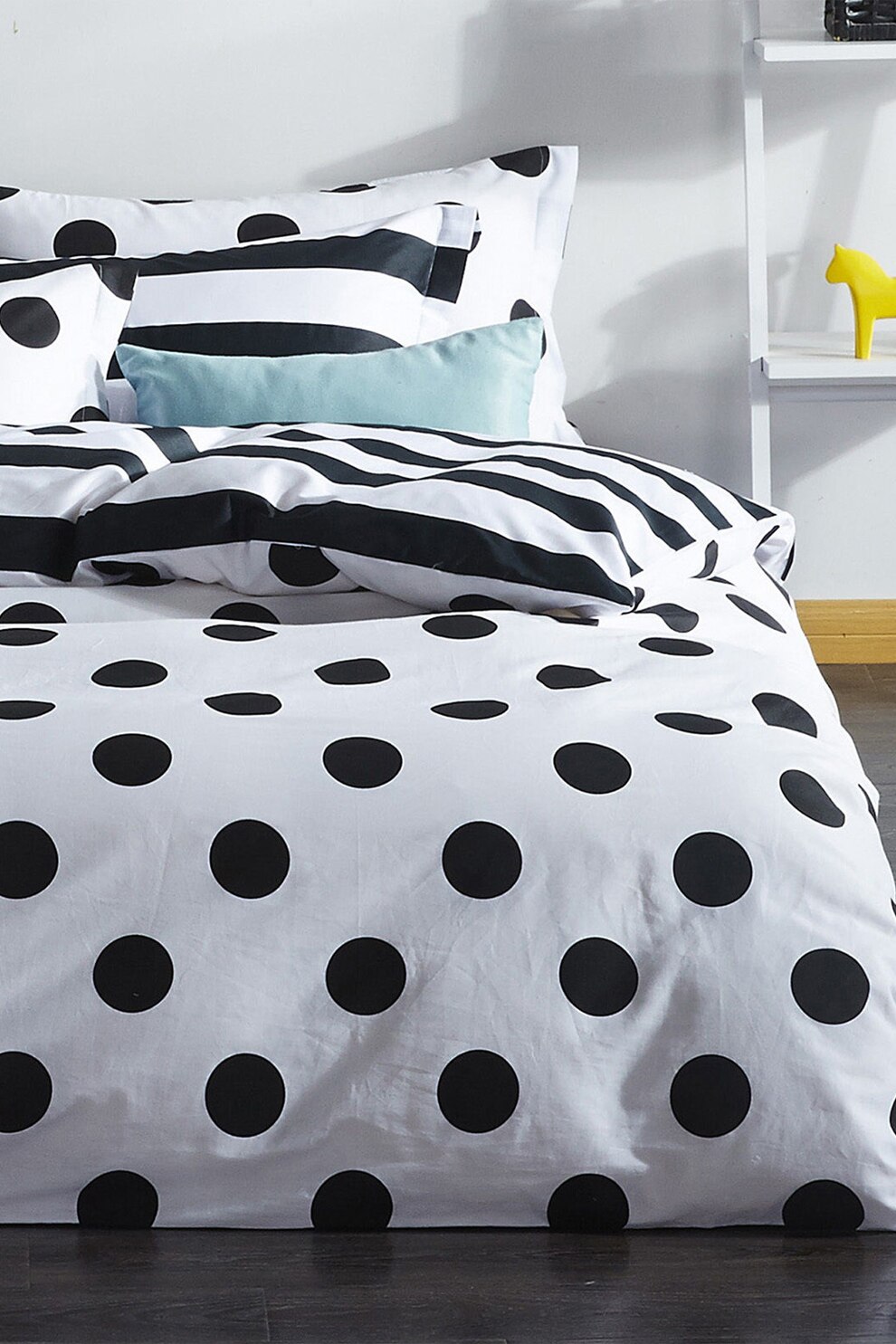 En Lora Home, Lenjerie de pat, 65% bumbac, 35% poliester, Alb/Negru, 200X220-2P-50X70 Standard