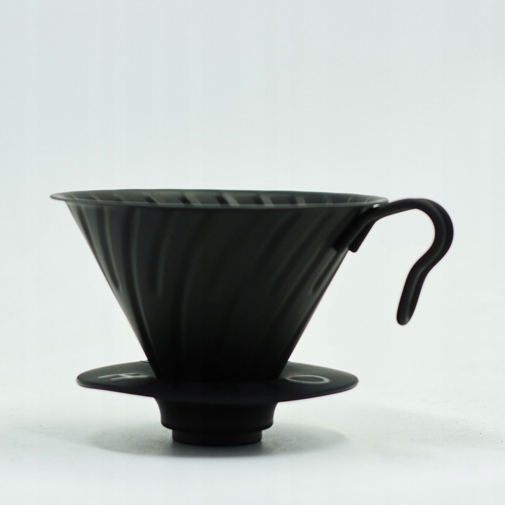 Dripper Hario V60-02 L06K7SVM metalic cu baza din silicon, negru, 300–500 ml