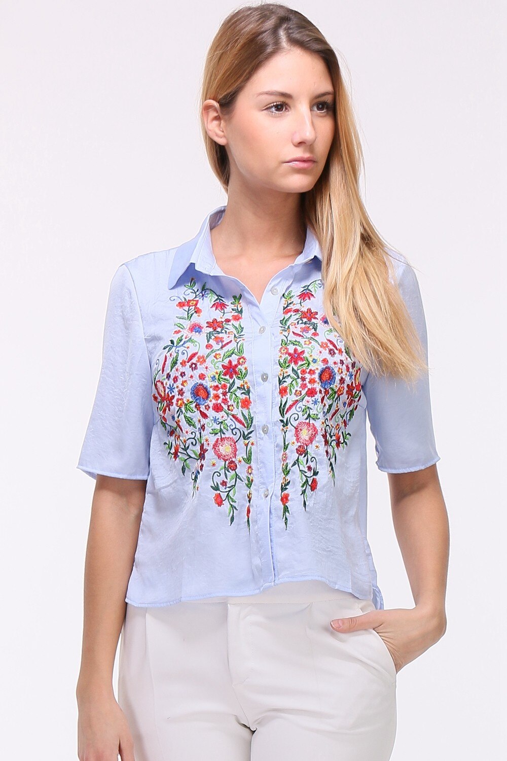 Camasa bleu cu broderie in fata, Bleu