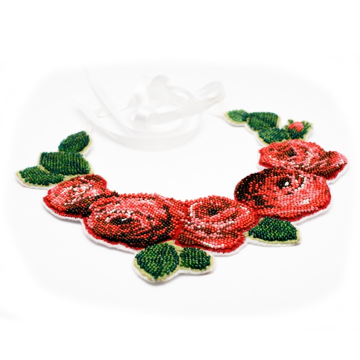 Colier trandafiri, Bijuteriile Alexandrei, hand made