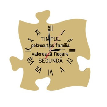 Ceas puzzle, personalizat - Timpul petrecut cu familia ta valoreaza fiecare secunda - ocru unicat, 30 x 30 cm