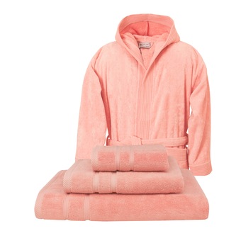 Set baie halat L/XL si prosoape Exclusivity Collection, 675 gr/mp, Somon, 100% bumbac Terry Selection Set baie halat L/XL si prosoape Exclusivity Collection, 675 gr/mp, Somon, 100% bumbac Terry Selection