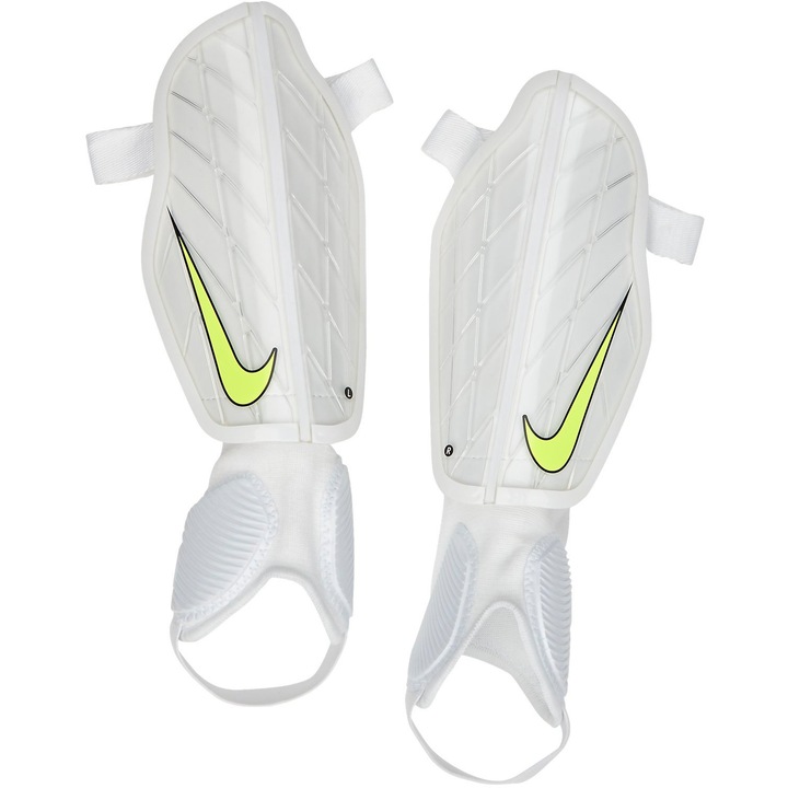 Футболни кори Nike Protegga Flex, White/Green, L