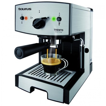 Espressor cafea Taurus Trento, 1350W, 15 bar, cafea macinata si monodoze E.S.E, plita incalzire cesti, termoblock inox, ExtraCream, 1.25L, spumare lapte, mod cappuccino, port filtru, 2 filtre,pompa Italia, Inox Espressor cafea Taurus Trento, 1350W, 15 bar, cafea macinata si monodoze E.S.E, plita incalzire cesti, termoblock inox, ExtraCream, 1.25L, spumare lapte, mod cappuccino, port filtru, 2 filtre,pompa Italia, Inox