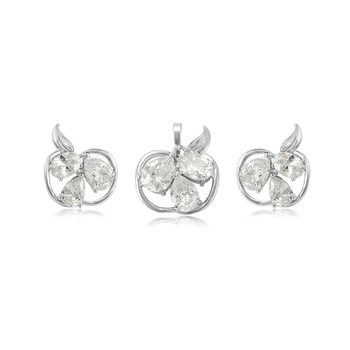 Set Apple Charm placat cu aur alb de 18k si cristale® Set Apple Charm placat cu aur alb de 18k si cristale®