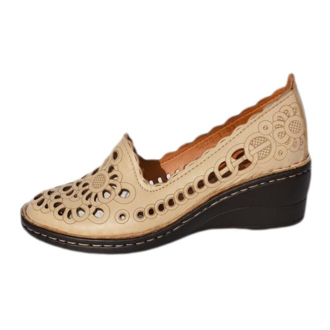 Pantofi cu perforati si talpa ortopedoca, D&J Exclusive, Crem