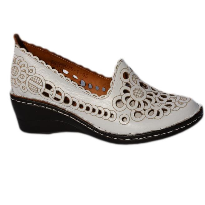 Pantofi cu perforati si talpa ortopedoca, D&J Exclusive, Alb