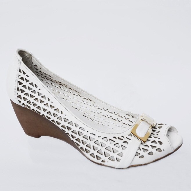 Sandale cu perforatii mici de forme geometrice, D&J Exclusive,, Alb
