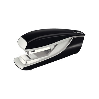 Capsator LEITZ 30 coli 24/6, capsare plata, model 5505 negru Capsator LEITZ 30 coli 24/6, capsare plata, model 5505 negru