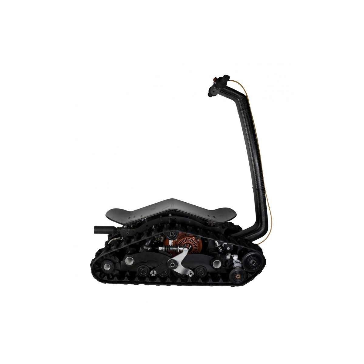 Placa senilata de teren , DTV Shredder , viteza maxima 45 km/h, 208cc , 14cp la 5400rpm, 4 timpi